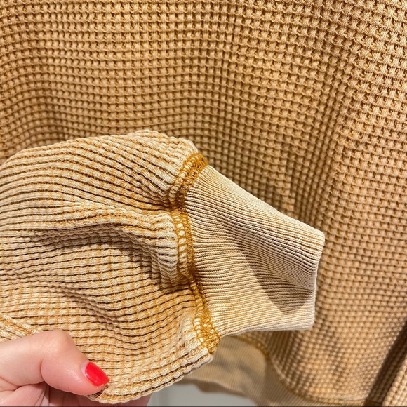 Urban Outfitters Out from Under Luciana Long Sleeve Top in Beige (XS) - Picture 9 of 10